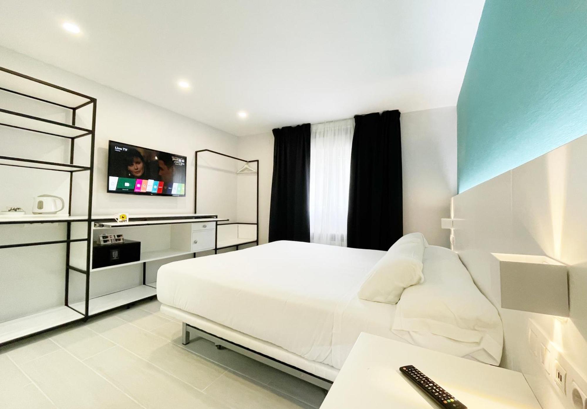 Four Rooms Muxía Extérieur photo