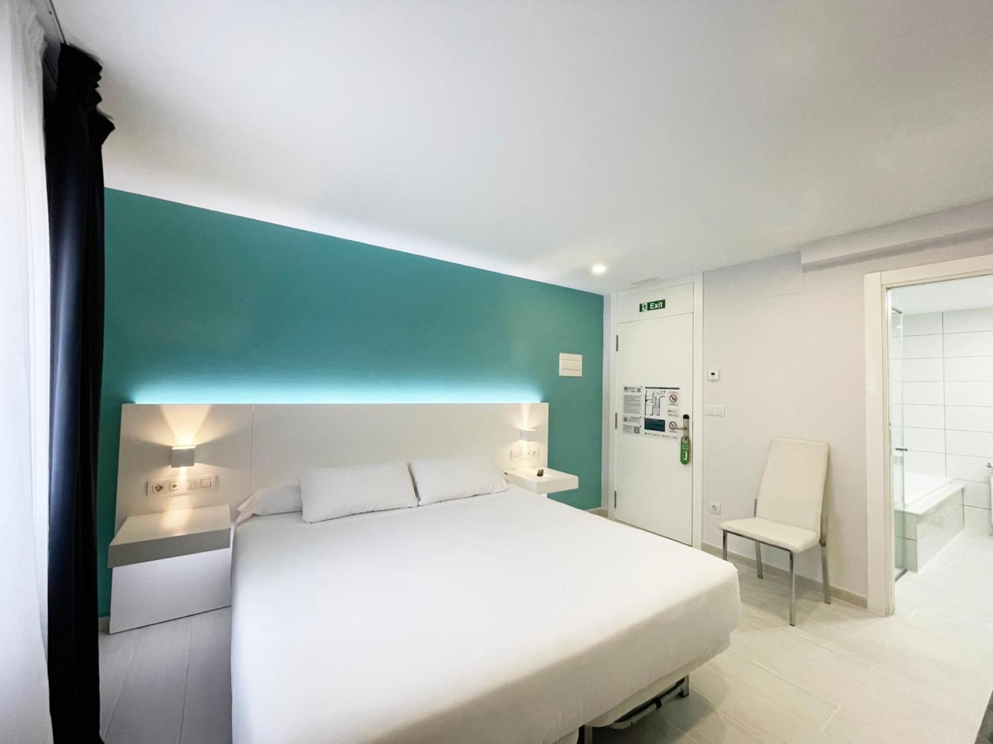 Four Rooms Muxía Extérieur photo