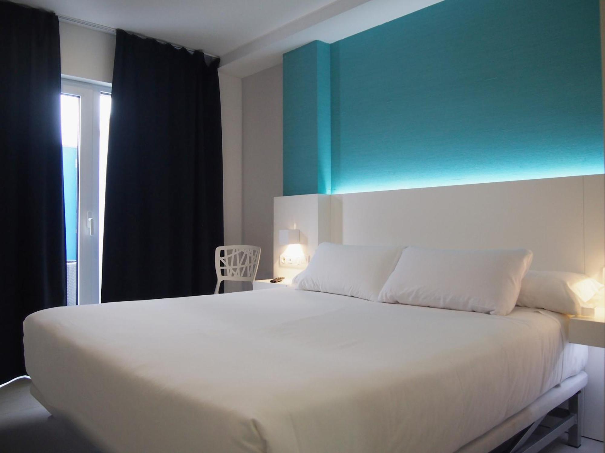 Four Rooms Muxía Extérieur photo