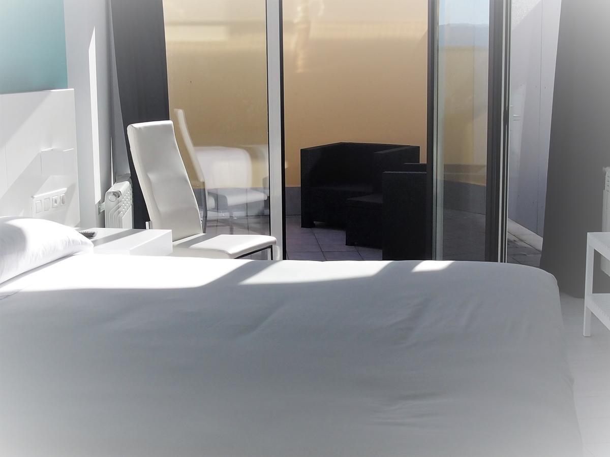 Four Rooms Muxía Extérieur photo